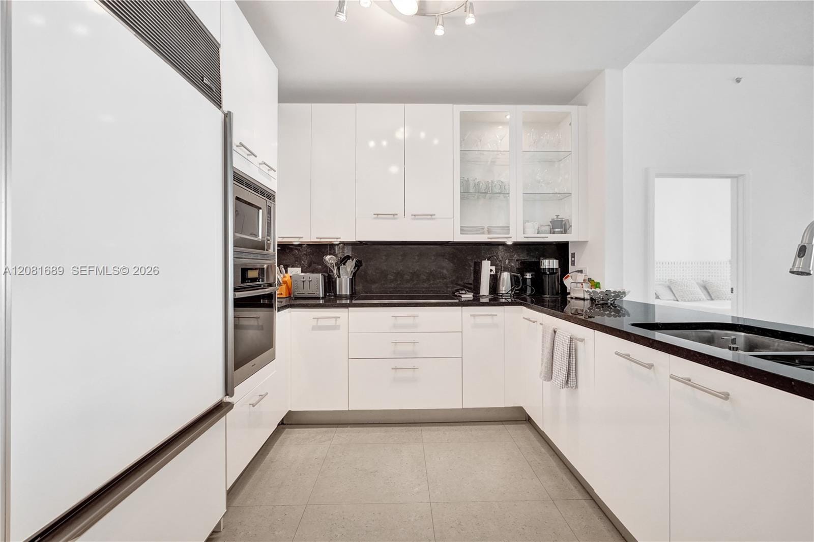 6799 Collins Avenue 201 — photo 4