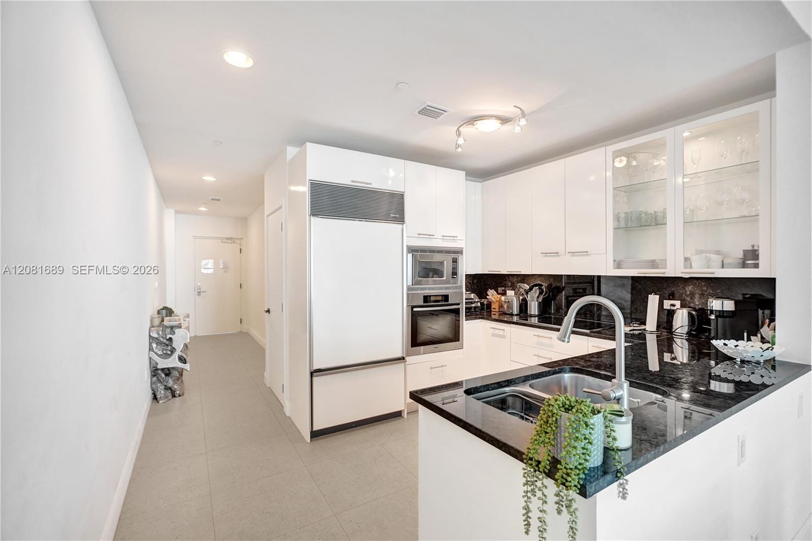 6799 Collins Avenue 201 — photo 5