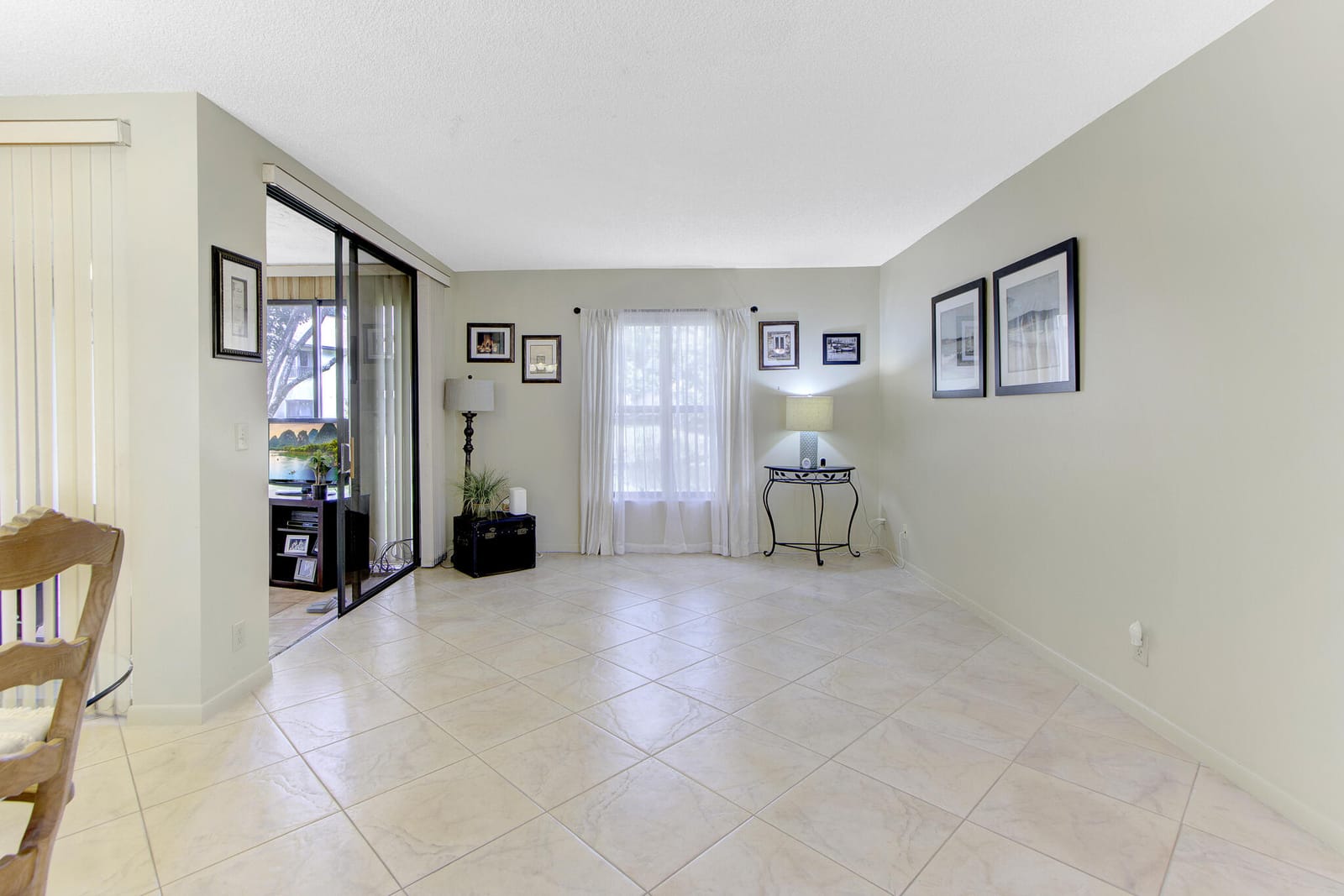 4480 Carambola Circle S — photo 8