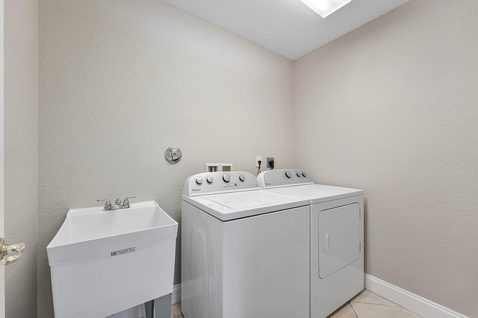 2896 Hidden Hills Road 1002, West Palm Beach, FL 33411 photo 24