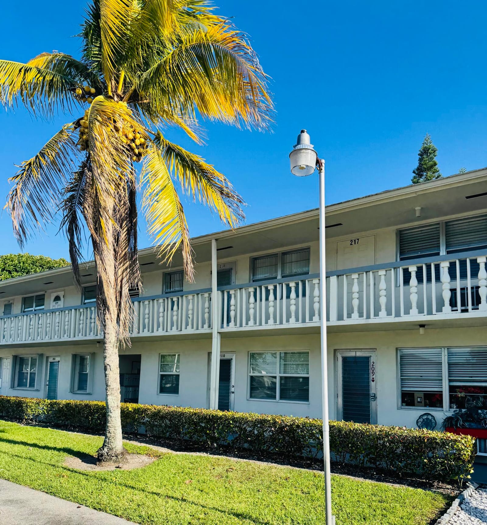218 Kent M M, West Palm Beach, FL 33417