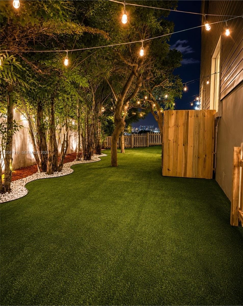 8041 NE Bayshore Court 8041 — photo 4