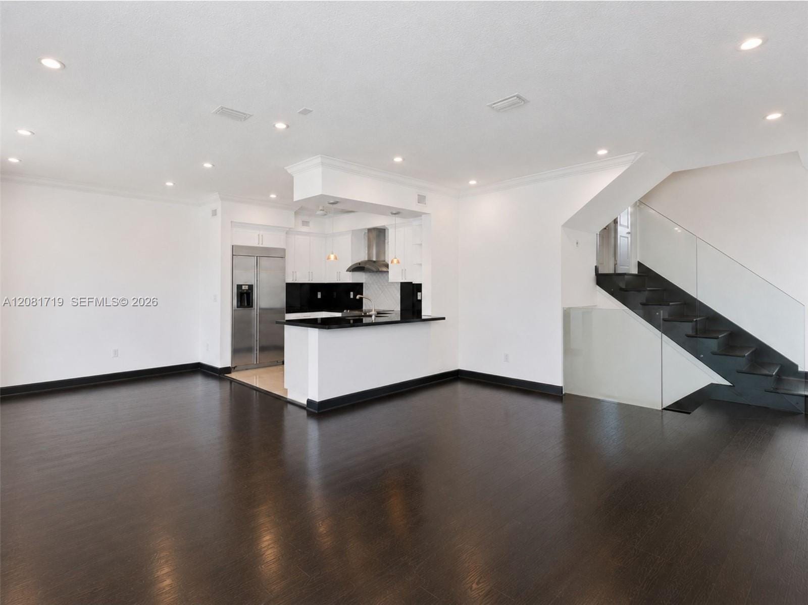 8041 NE Bayshore Court 8041 — photo 8
