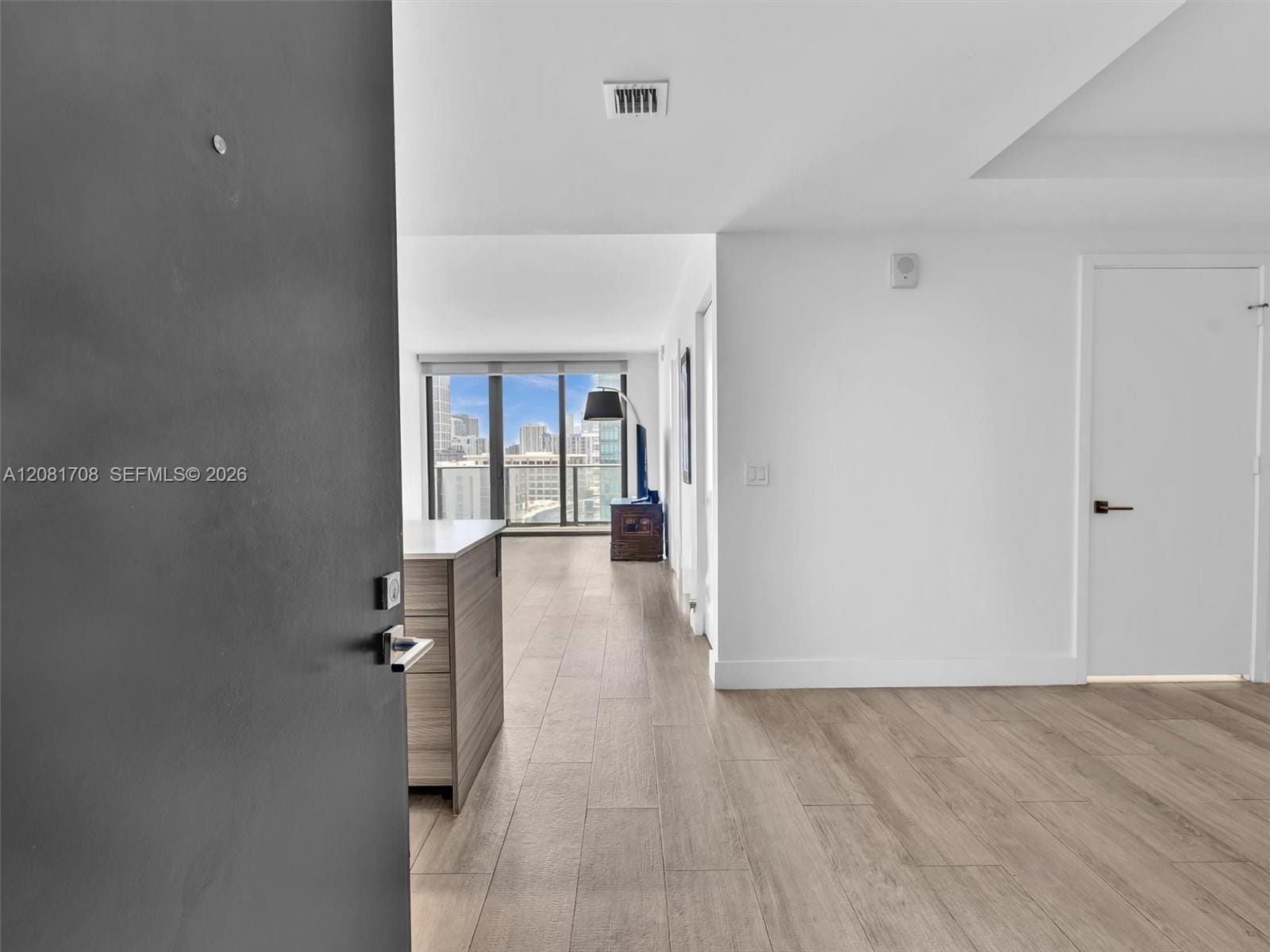 121 NE 34th Street 1602, Miami, FL 33137 photo 2