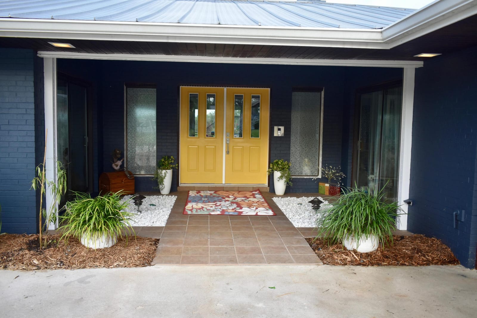 651 SE Hidden River Drive — photo 4