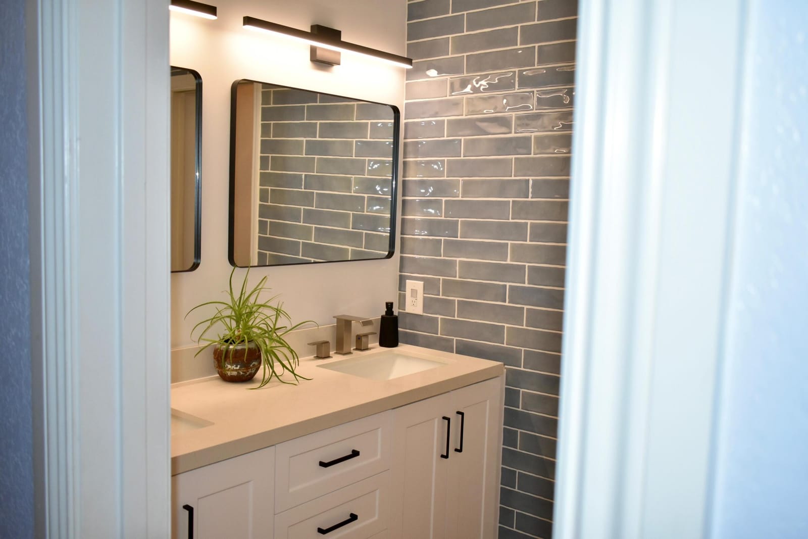 651 SE Hidden River Drive — photo 9