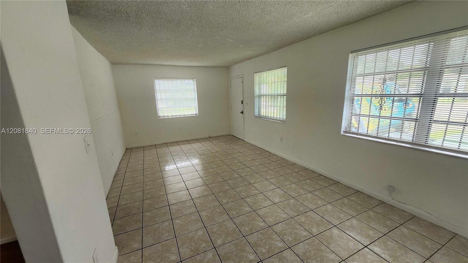 15813 NW 38th Place 15813 — photo 5