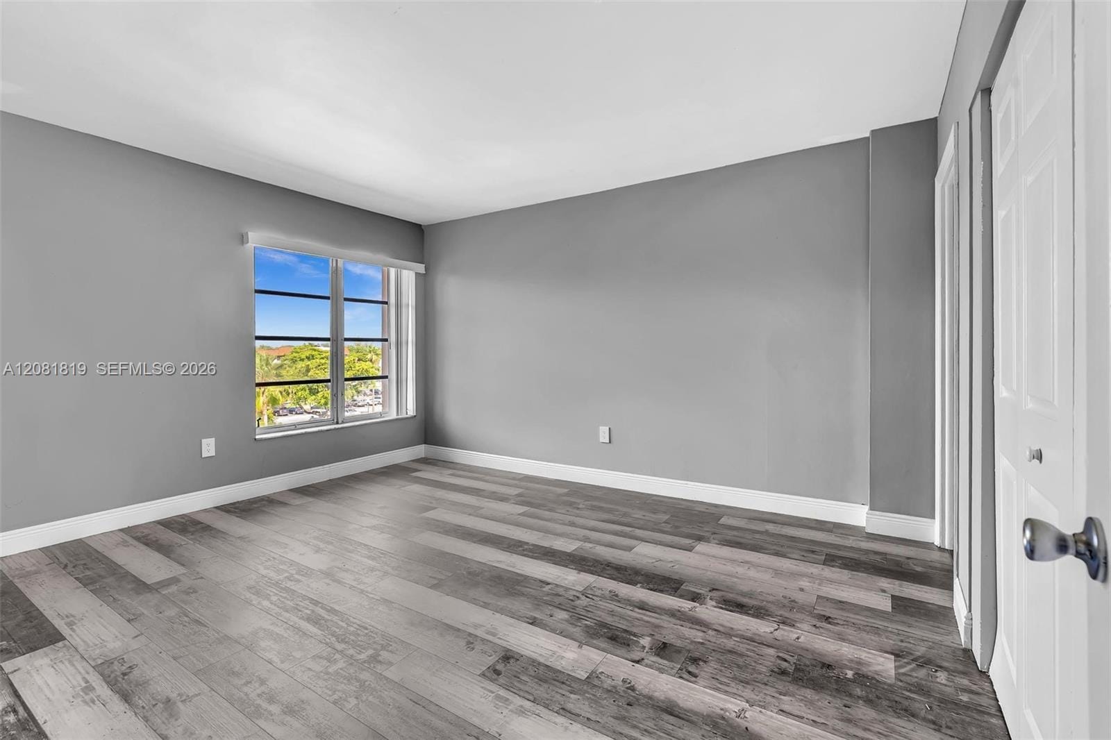 4158 Inverrary Drive 503 — photo 12
