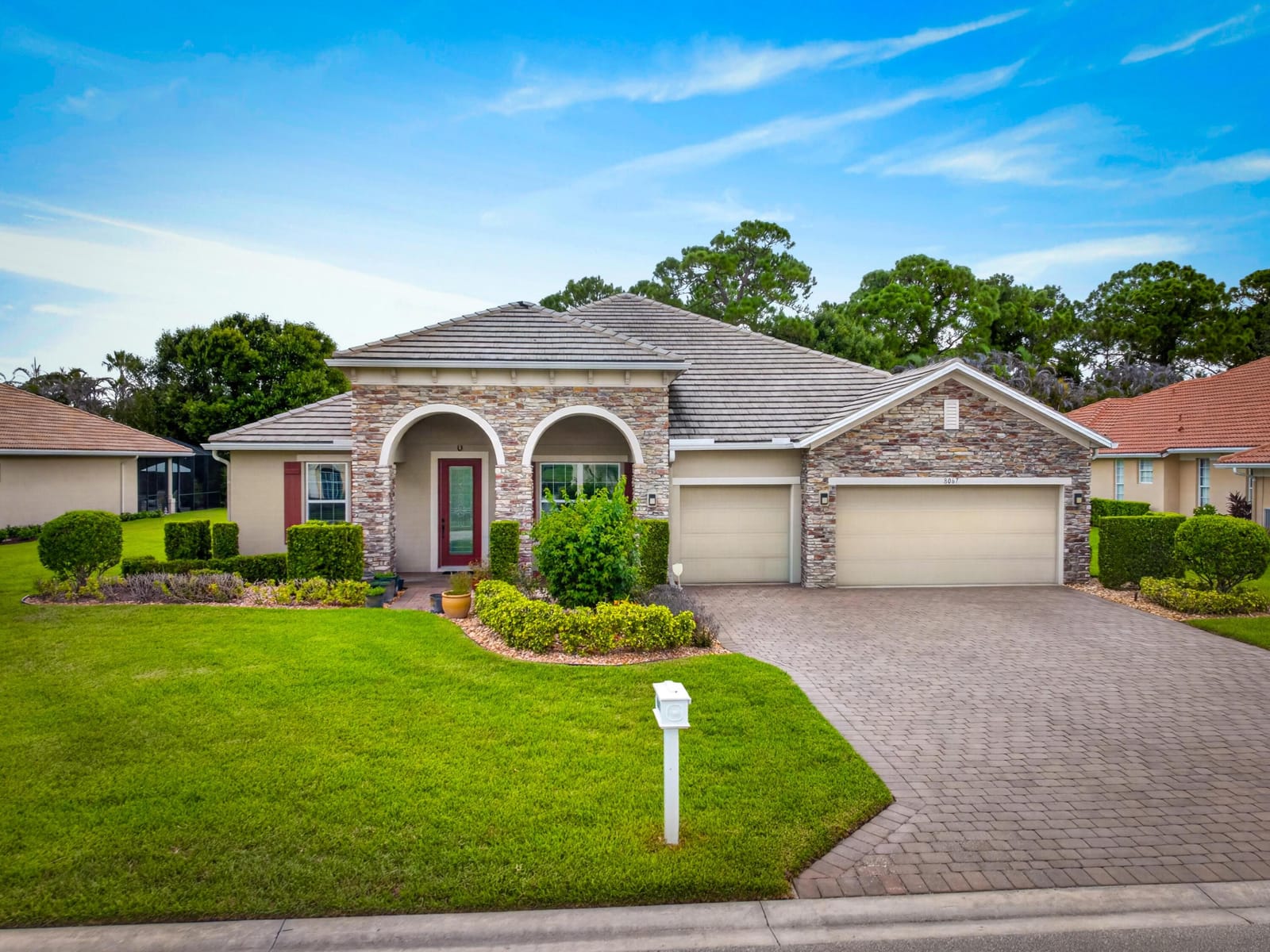 8067 KIAWAH Trace — photo 3