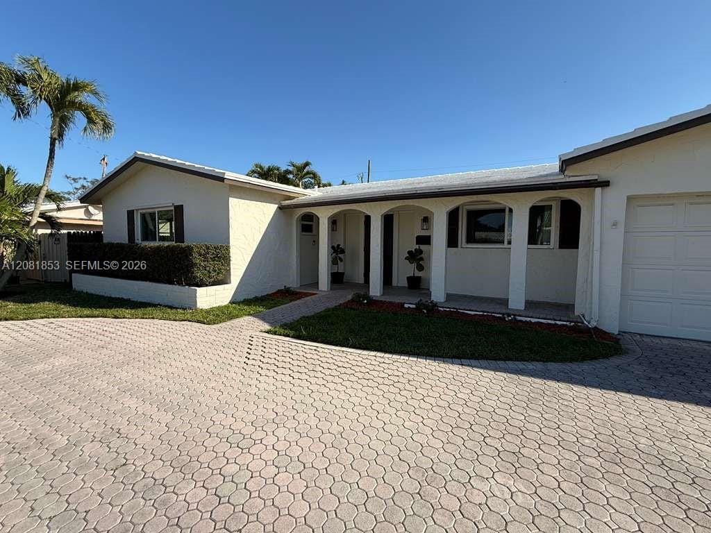 4450 NW 9th Street — photo 3