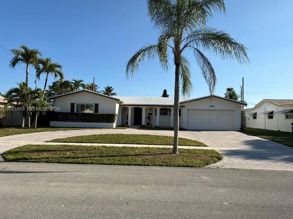 4450 NW 9th Street — photo 5