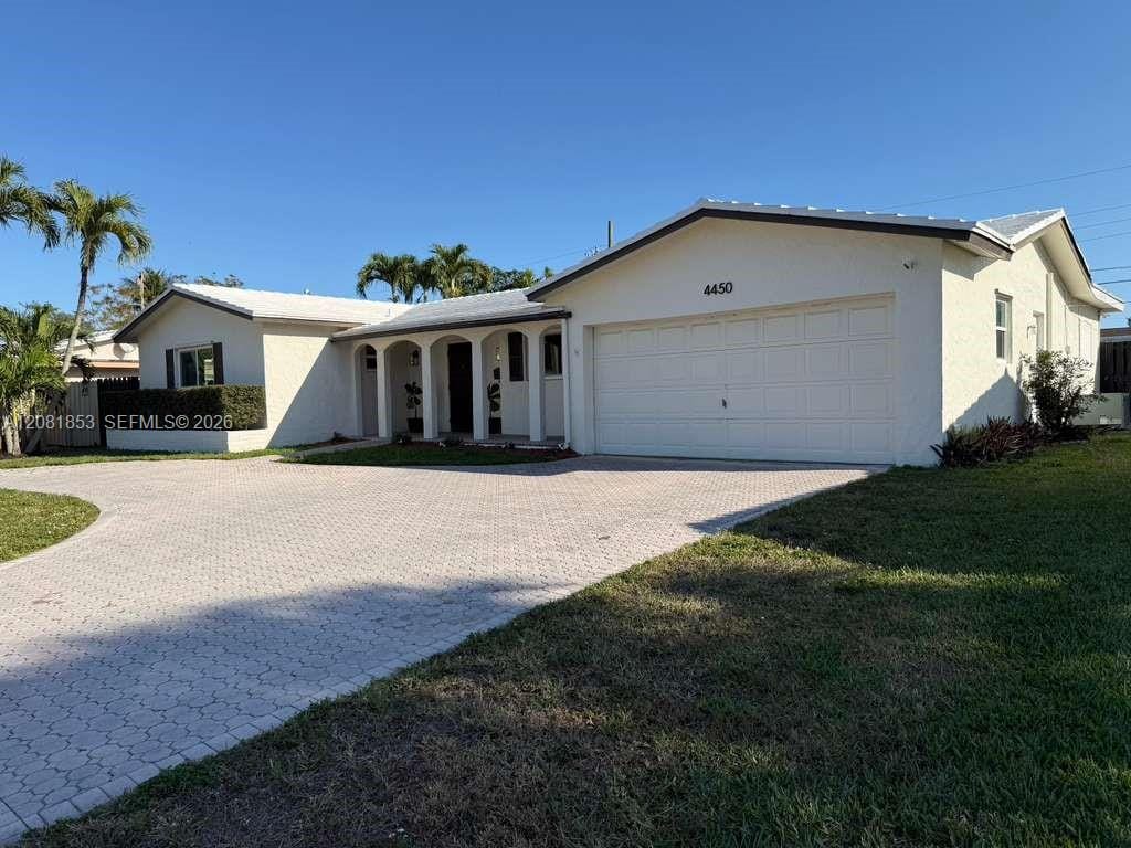 4450 NW 9th Street — photo 7