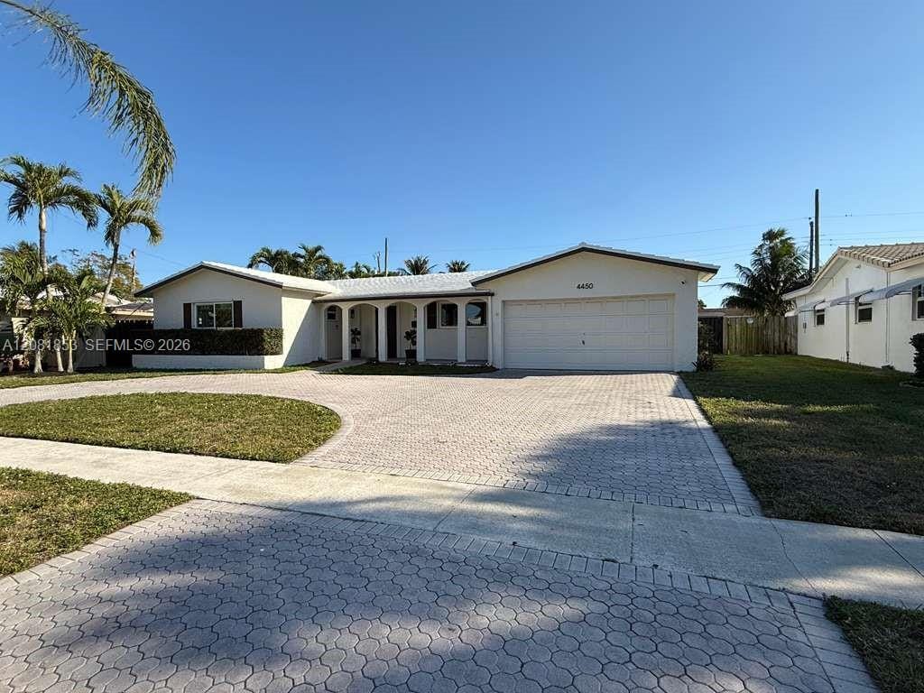 4450 NW 9th Street — photo 8