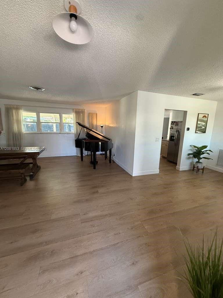 4450 NW 9th Street — photo 10