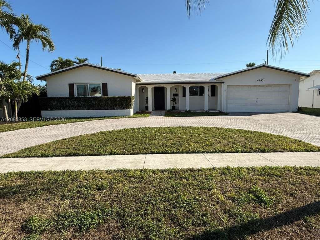 4450 NW 9th Street, Coconut Creek, FL 33066