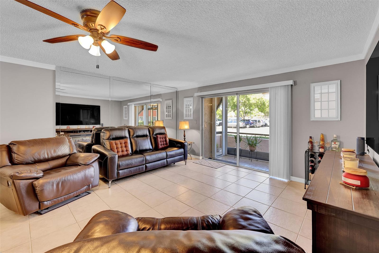 8260 SW 24th Street E 6112, North Lauderdale, FL 33068 photo 7