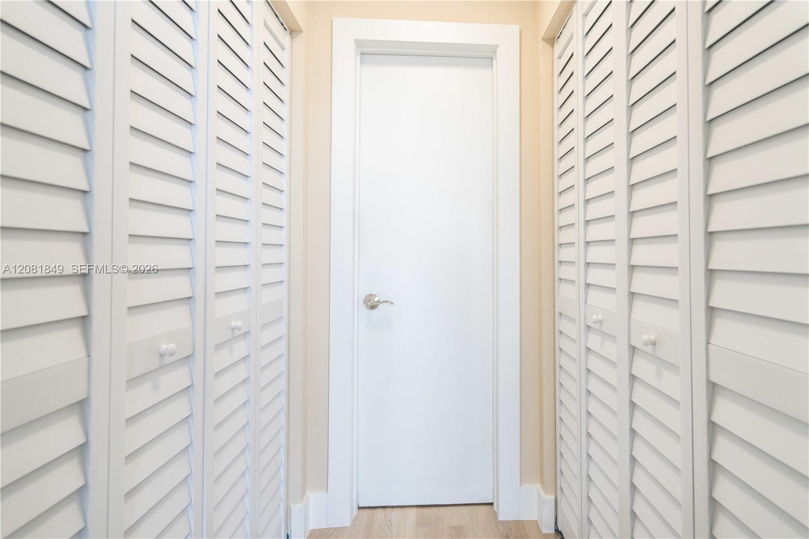 6960 Rue Vendome 402 — photo 12