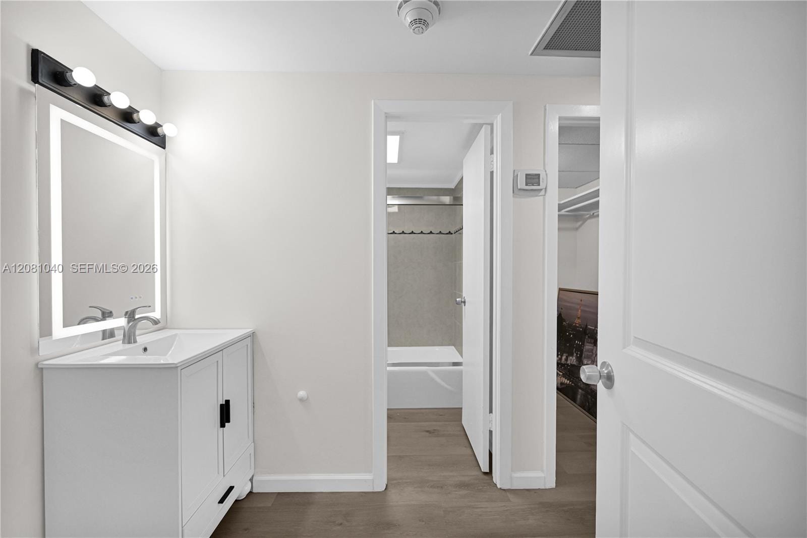 300 Bayview Drive 211 — photo 12