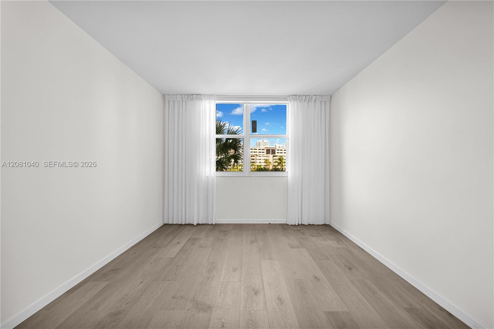 300 Bayview Drive 211 — photo 6
