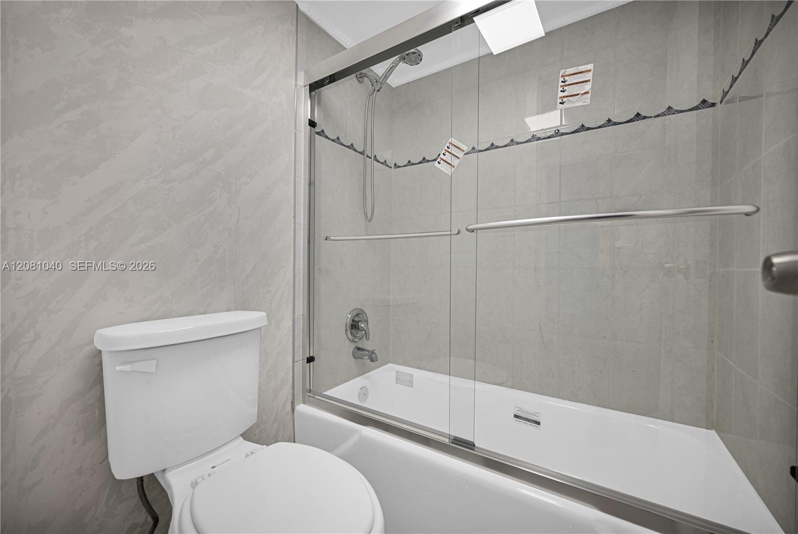 300 Bayview Drive 211 — photo 9