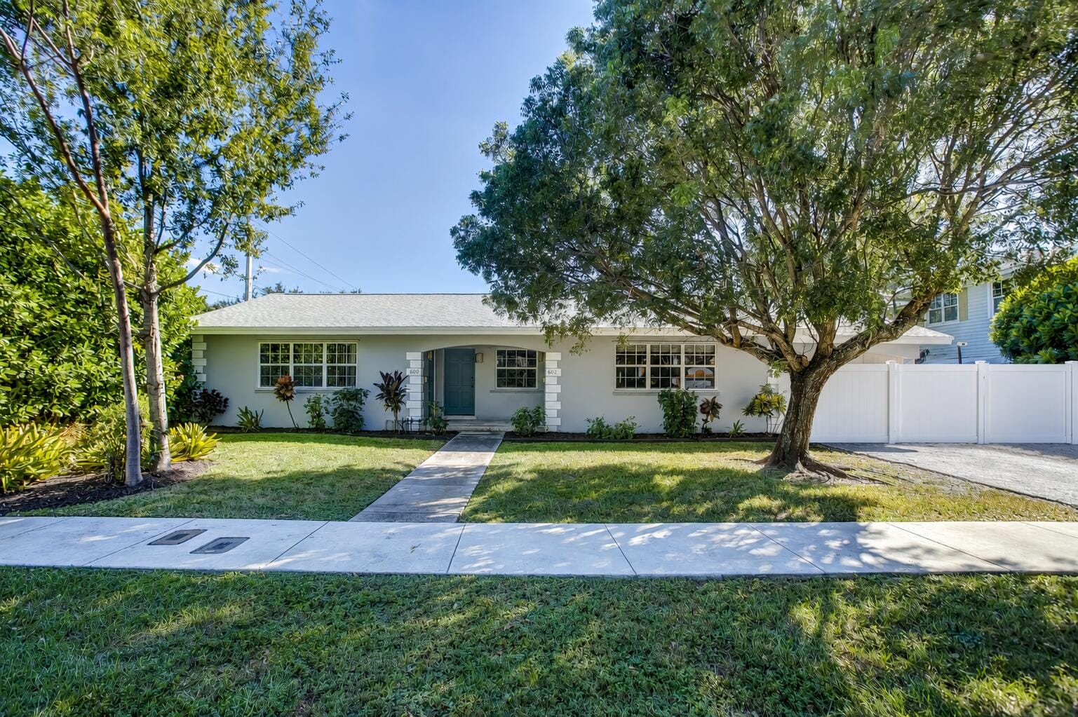 600 SW 15th Street 602 — photo 1