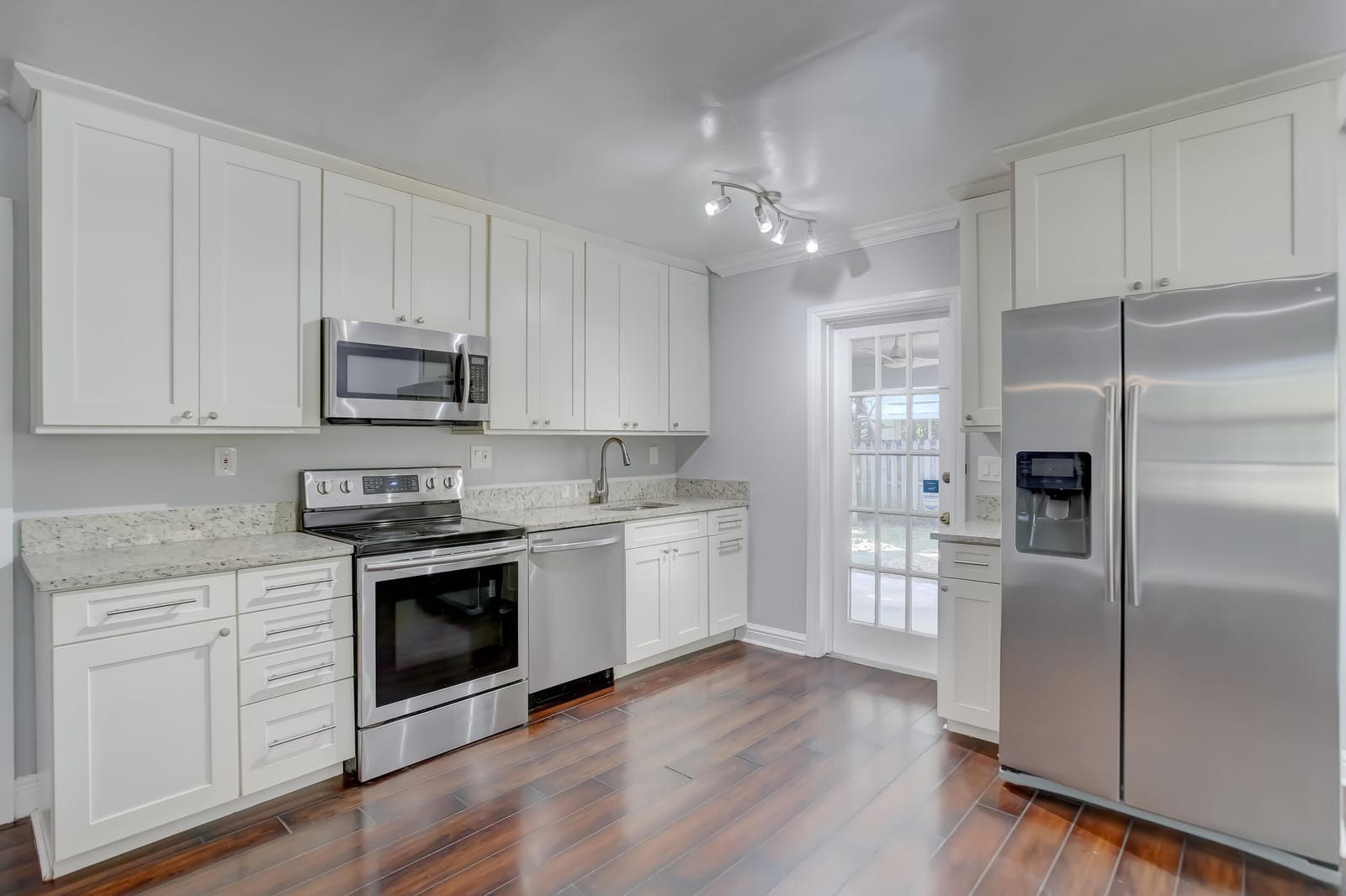 600 SW 15th Street 602 — photo 7