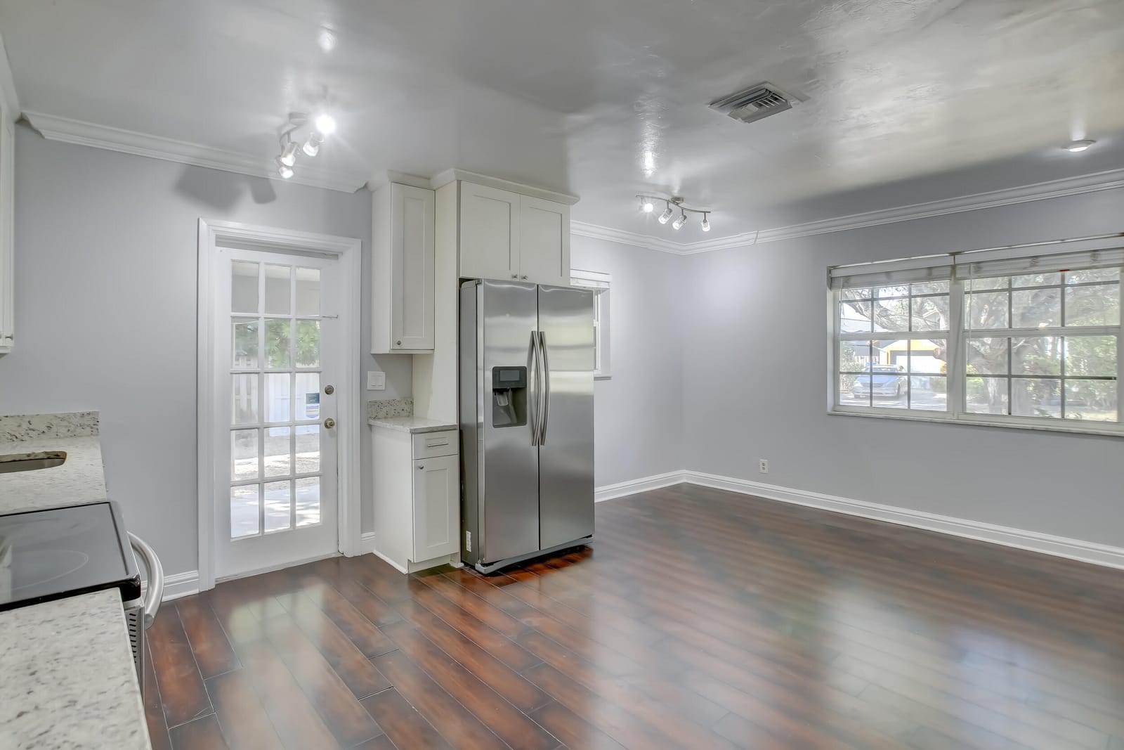 600 SW 15th Street 602 — photo 9