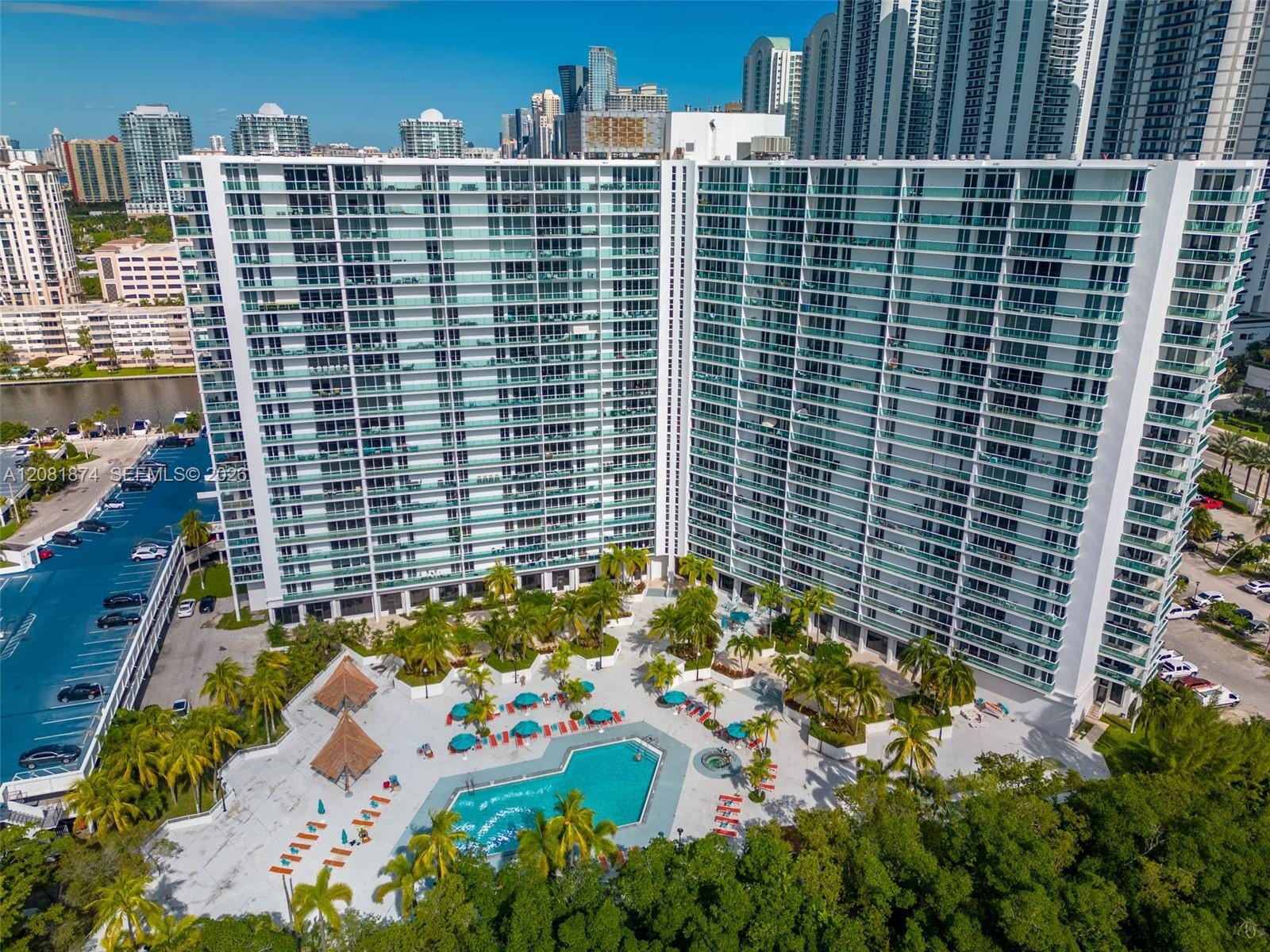 100 Bayview Drive 1428, Sunny Isles Beach, FL 33160 photo 16
