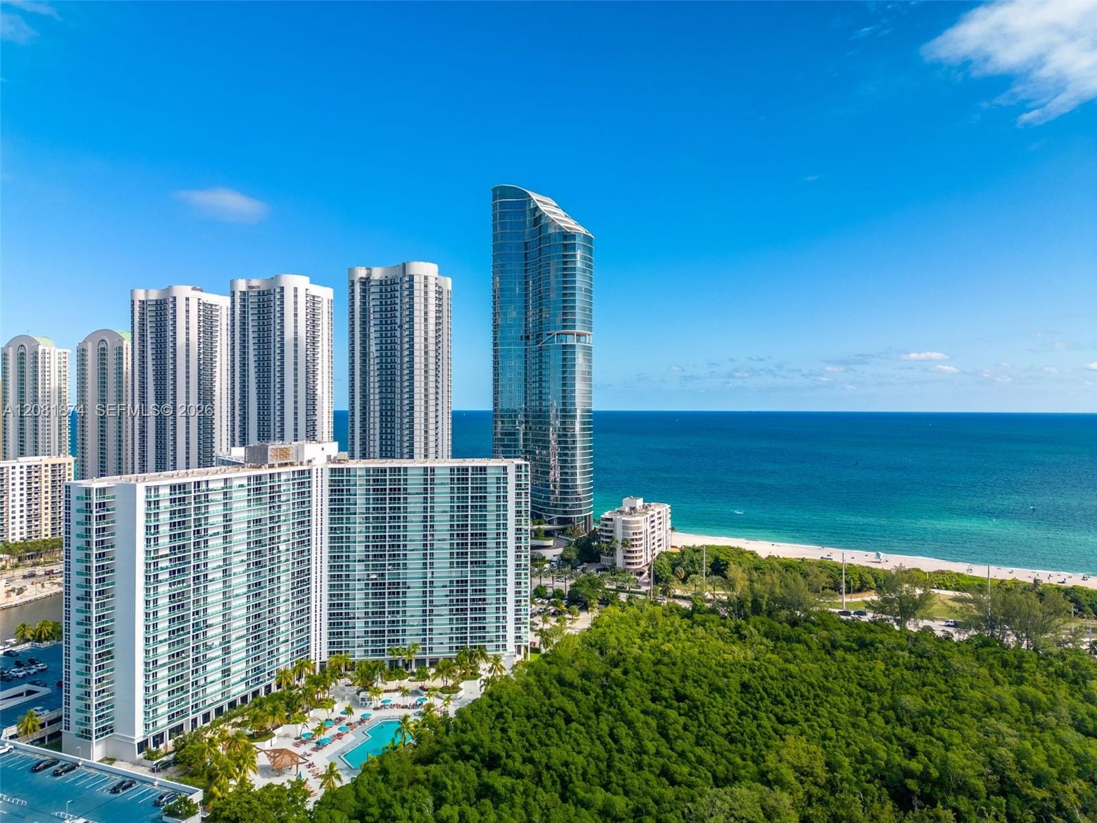100 Bayview Drive 1428, Sunny Isles Beach, FL 33160