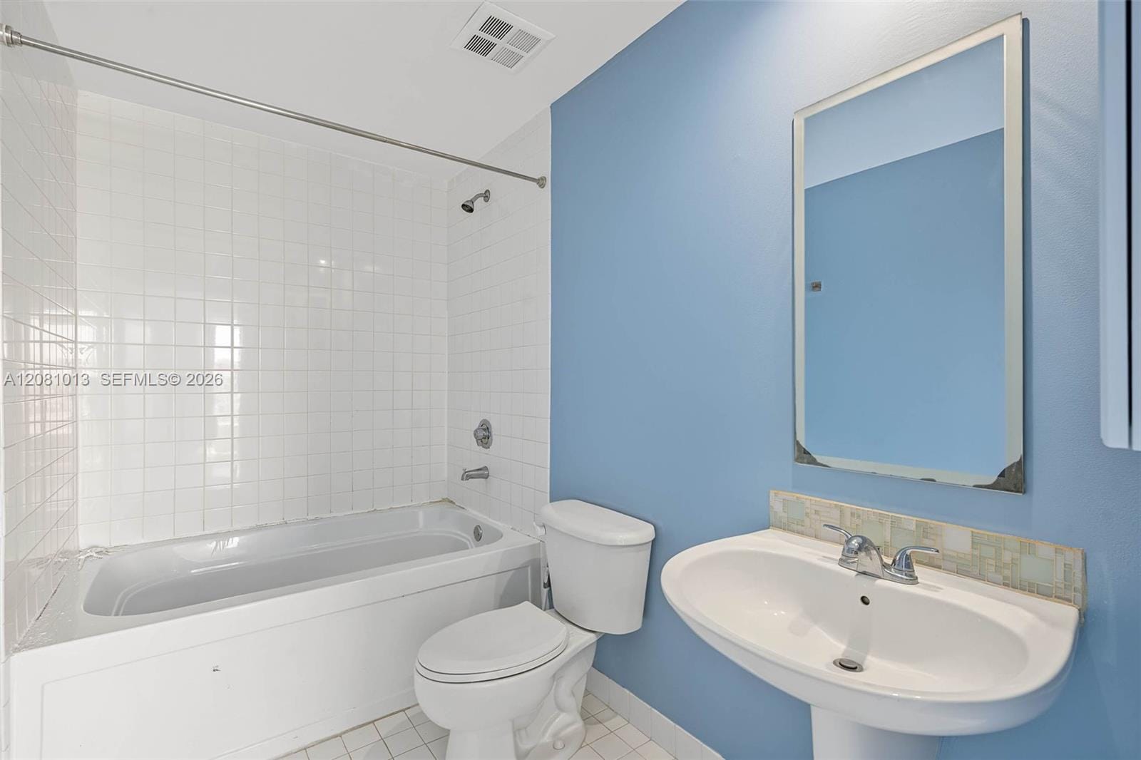 10 S River Drive 1106 — photo 11