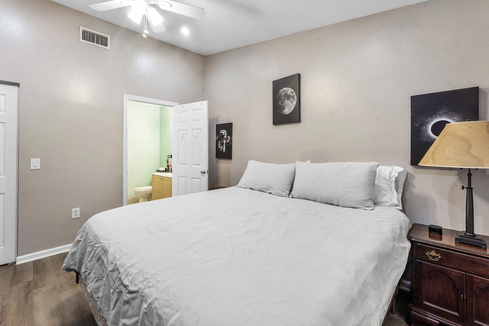 3504 Briar Bay Boulevard 206 — photo 5