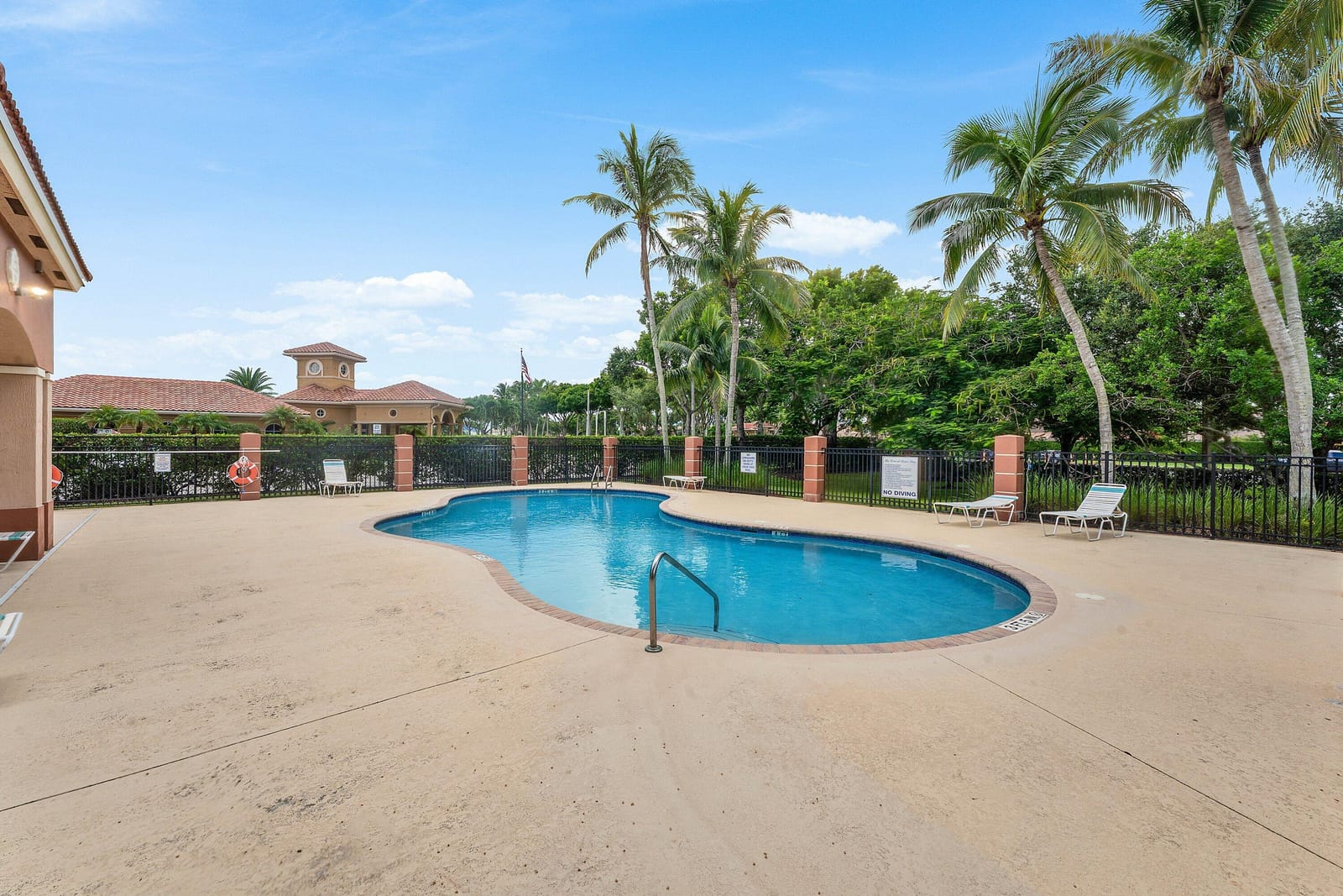 3504 Briar Bay Boulevard 206 — photo 11