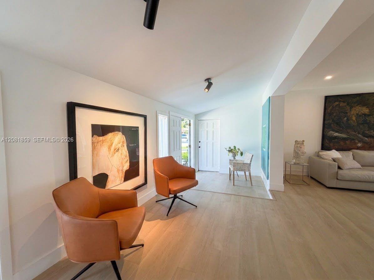 1720 SW 23rd Avenue — photo 6