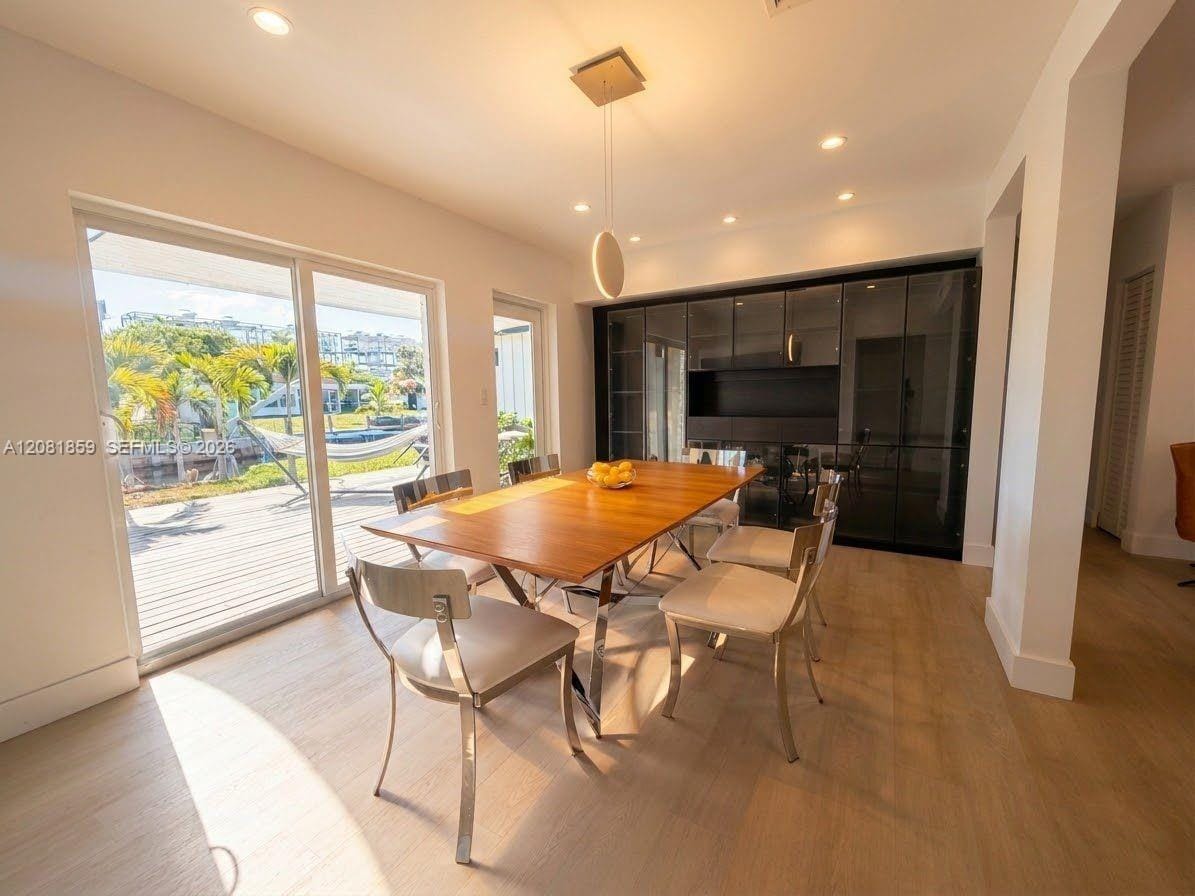 1720 SW 23rd Avenue — photo 9