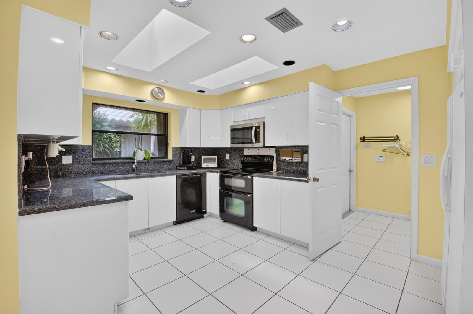 19380 Cedar Glen Drive, Boca Raton, FL 33434 photo 15