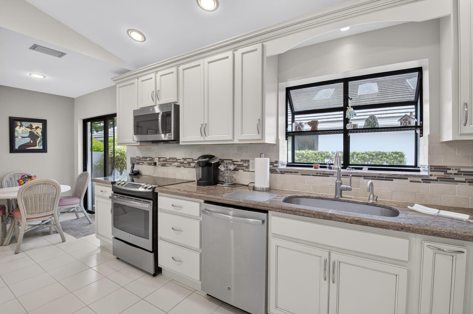 20065 Waters Edge Drive 101, Boca Raton, FL 33434 photo 16