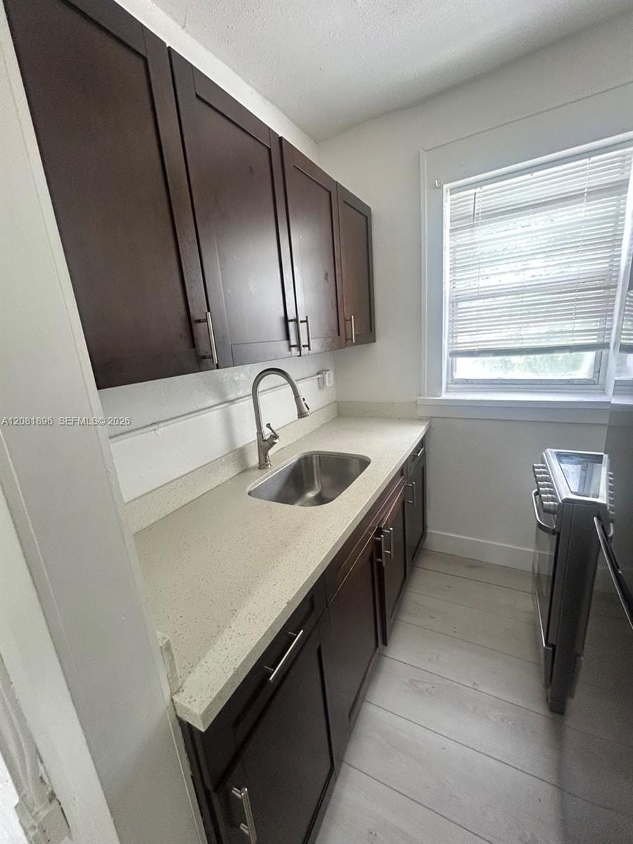 967 SW 5th Street 16 — photo 3