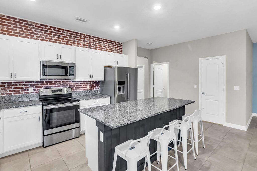 12760 NW MILESTONE Place — photo 11