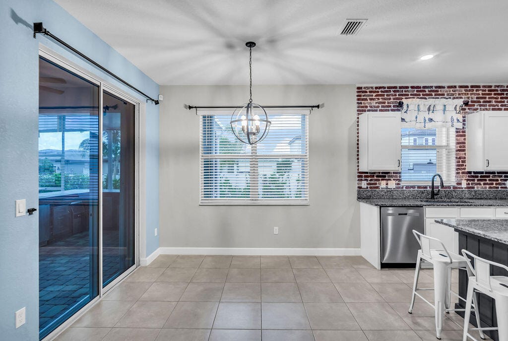12760 NW MILESTONE Place, Port St. Lucie, FL 34987 photo 14