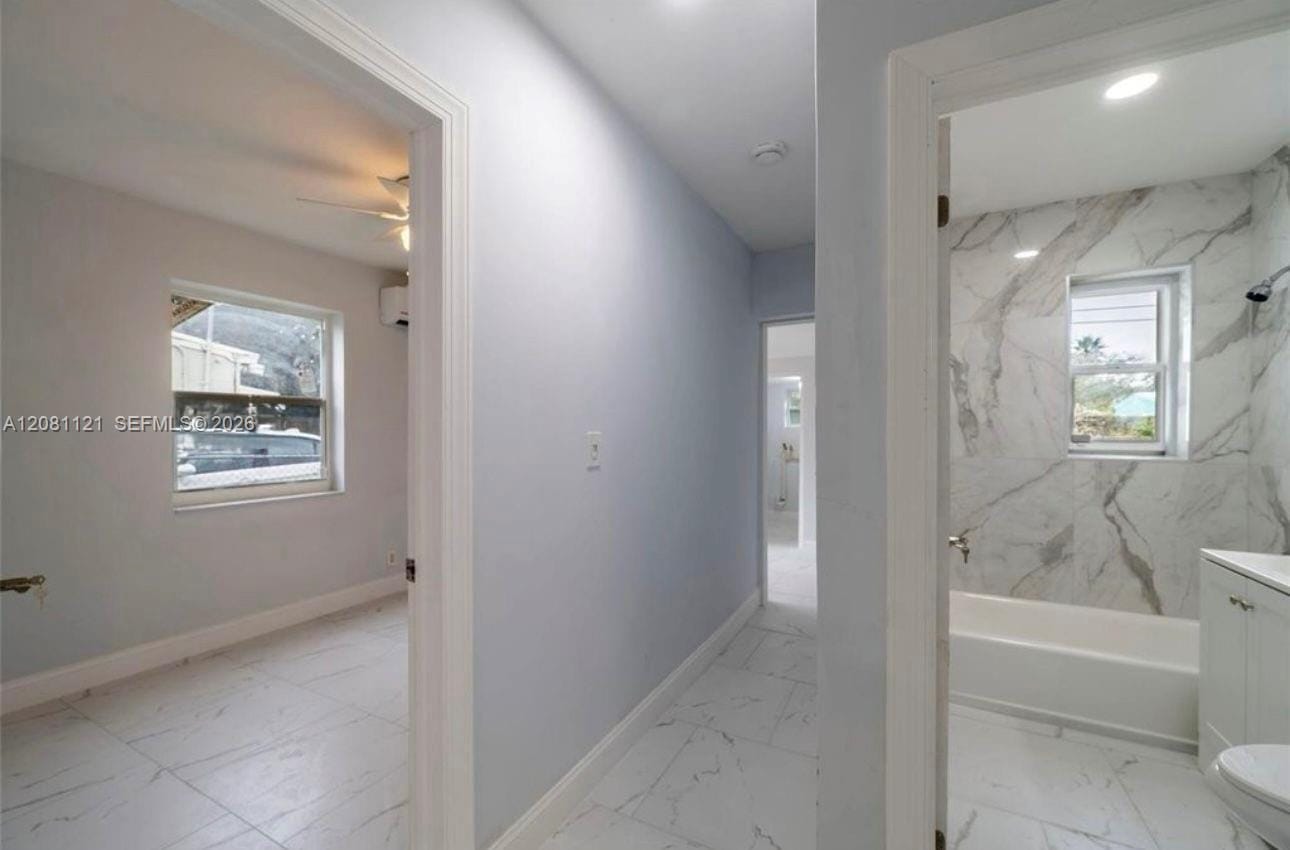 425 NW 14th Way — photo 6