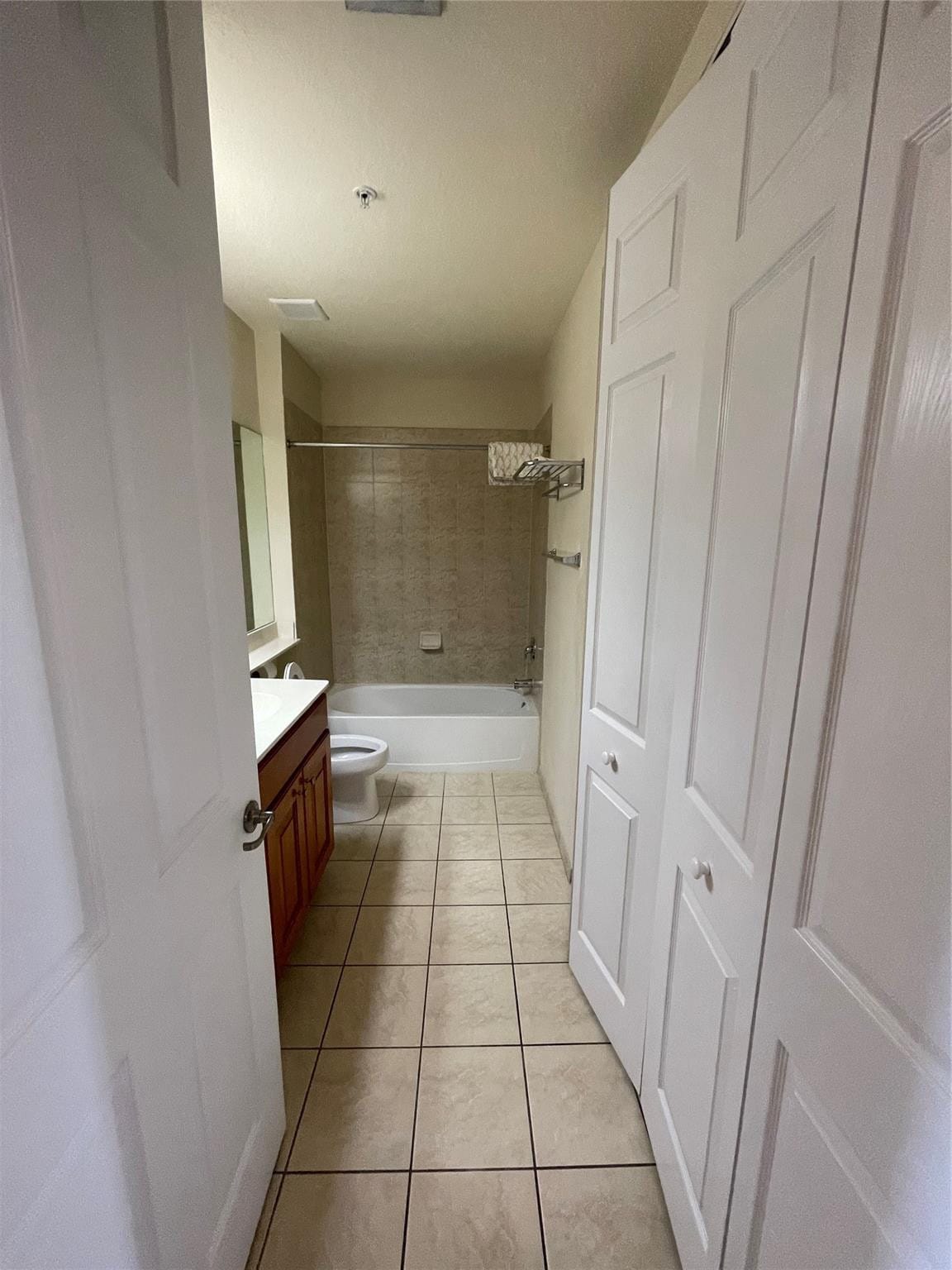 3500 OAKS CLUBHOUSE Drive 510 — photo 9