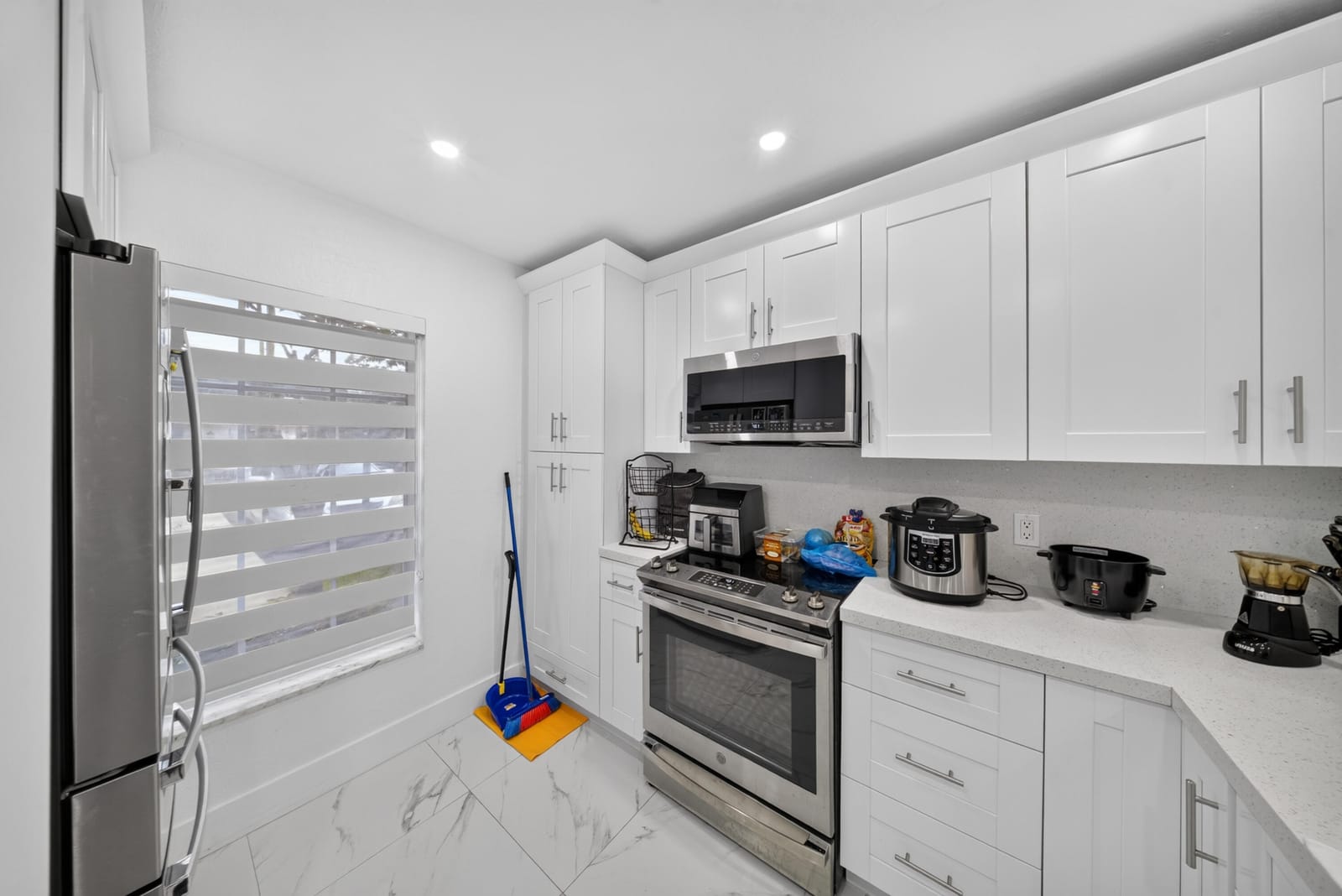 265 CAPE COD Circle — photo 2