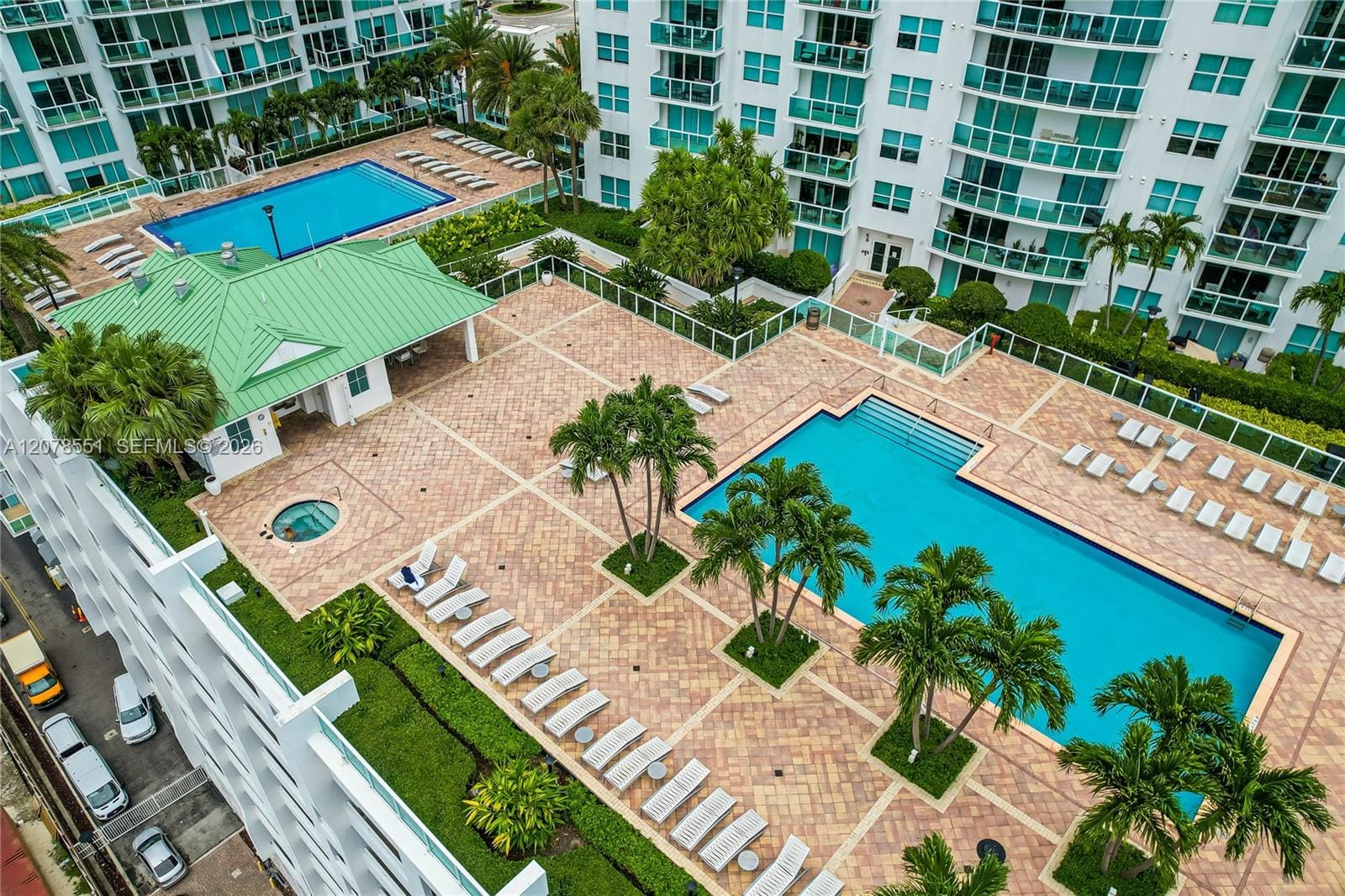 41 SE 5th Street 1117, Miami, FL 33131 photo 15