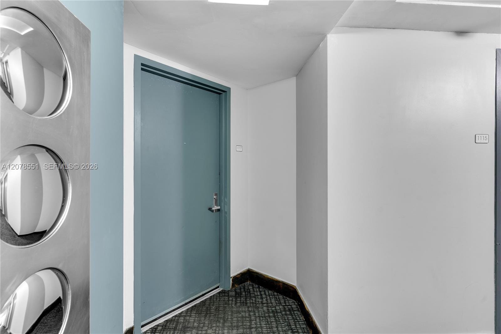 41 SE 5th Street 1117, Miami, FL 33131 photo 18