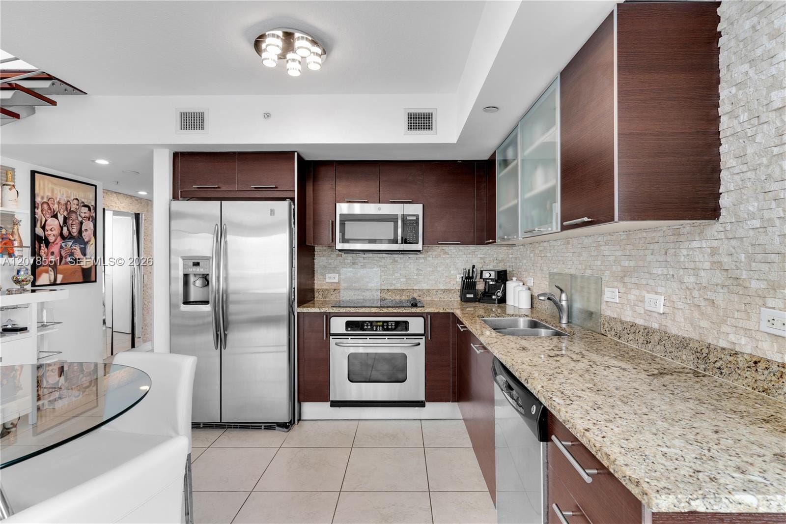 41 SE 5th Street 1117, Miami, FL 33131 photo 26