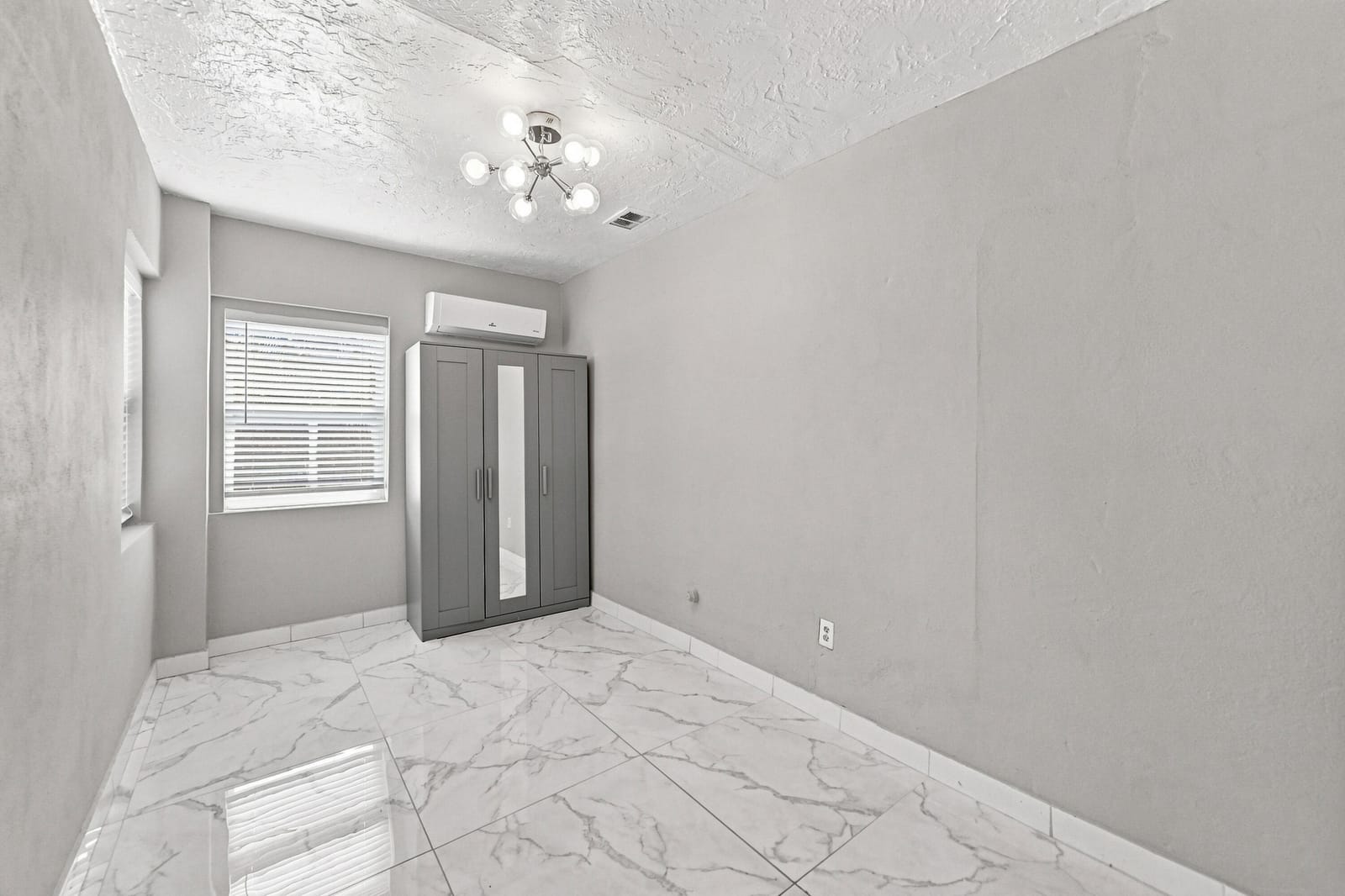 372 W Riverbend Drive 372, Sunrise, FL 33326 photo 20