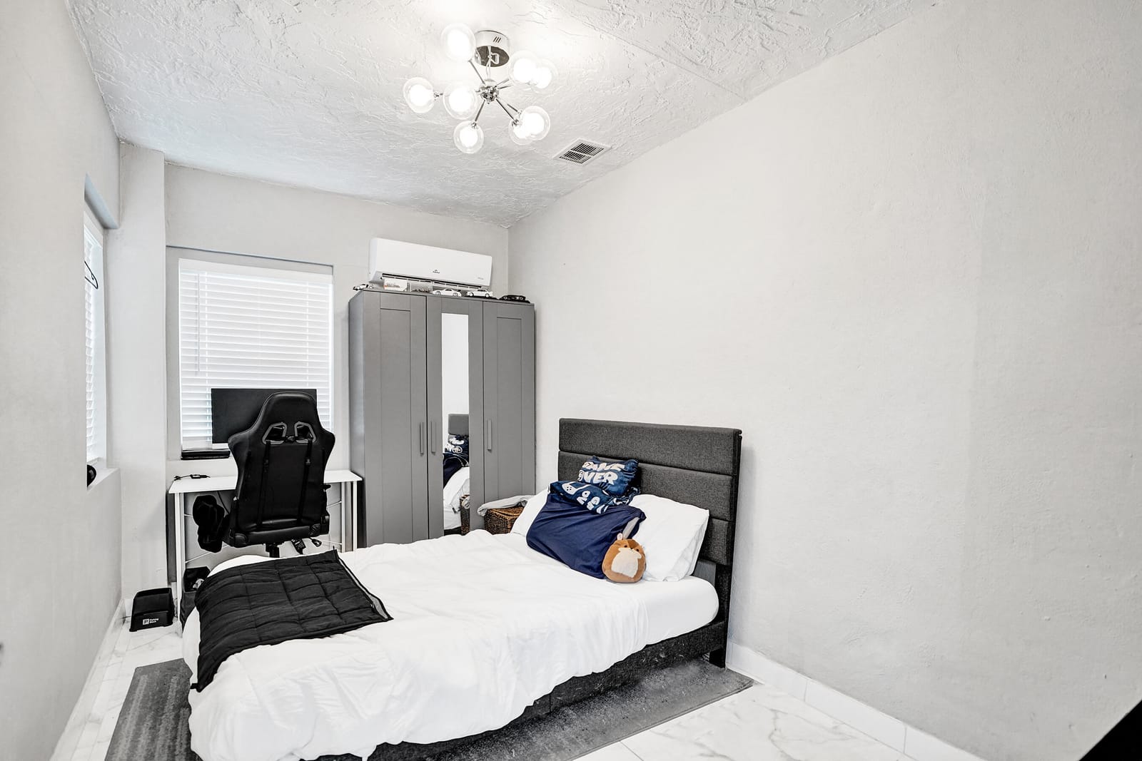 372 W Riverbend Drive 372, Sunrise, FL 33326 photo 21