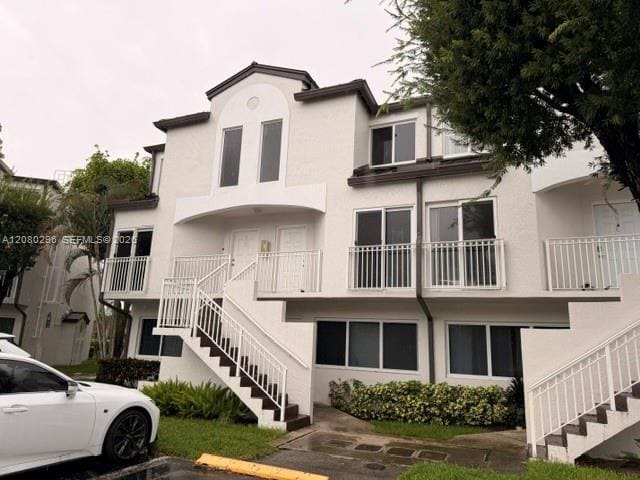8670 NW 6th Lane 4-201, Miami, FL 33126