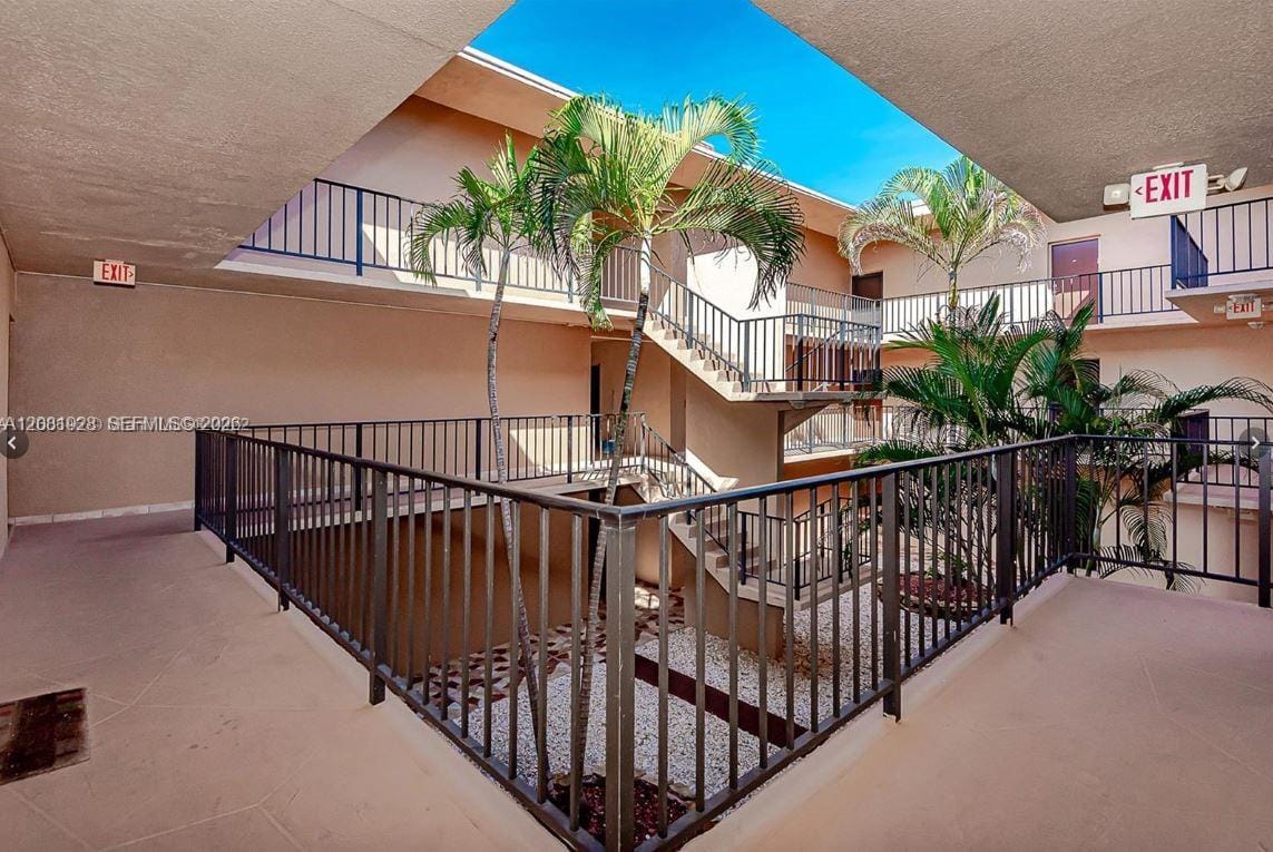 4000 N Hills Drive 29, Hollywood, FL 33021 photo 26