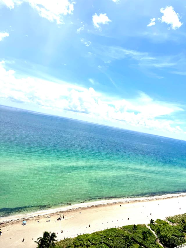 16699 COLLINS Avenue 2410, Sunny Isles Beach, FL 33160